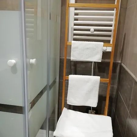 Controtempo Nocleg ze śniadaniem 3*